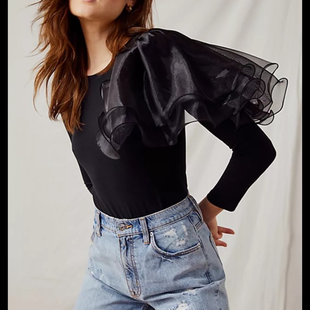 Free People puff sleeve body suit, size small, new with tags